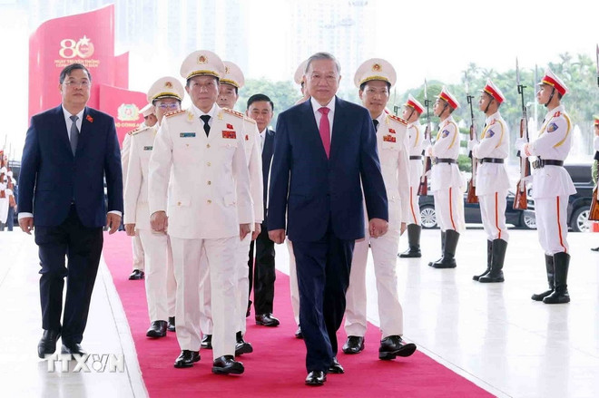 ttxvn-tong-bi-thu-to-lam-80-nam-cong-an-nhan-dan4.jpg