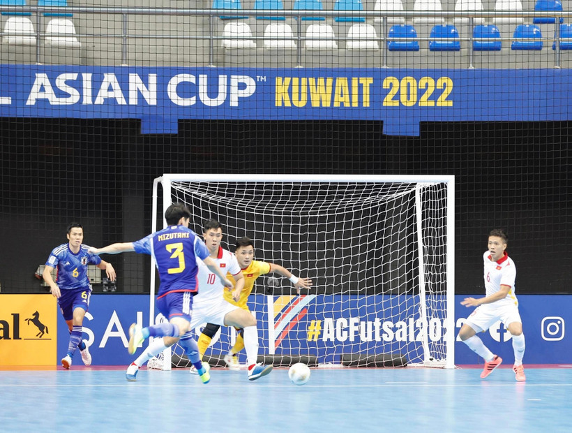 Đội tuyển futsal Việt Nam đang từng bước tiến sâu tại Vòng chung kết futsal châu Á 2022. (Ảnh: VFF) 