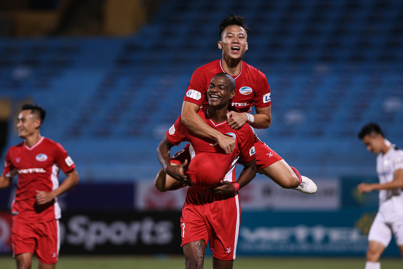 Viettel tiếp tục thể hiện phong độ cao, dẫn đầu V-League 2020. (Ảnh: Hiển Nguyễn/Vietnam+) 