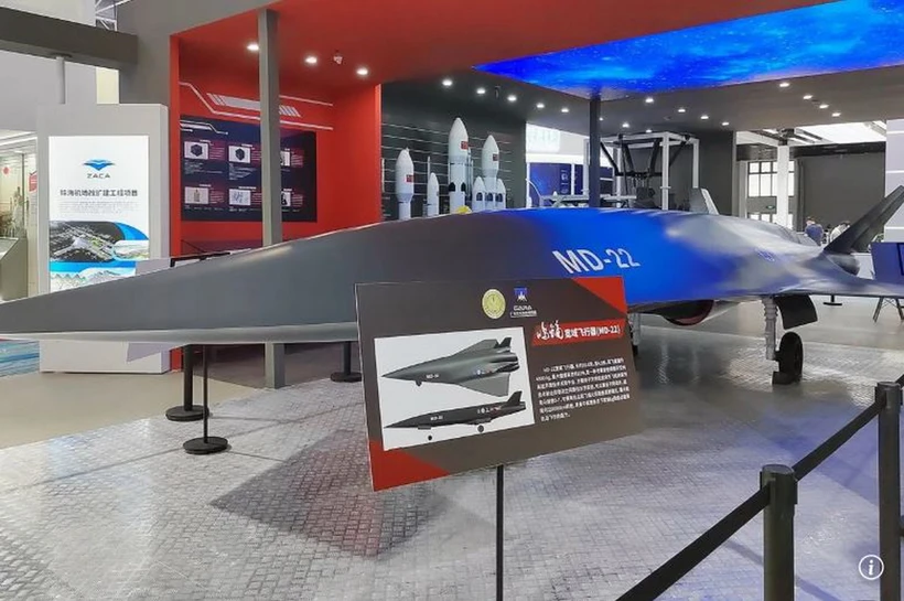 Trung Quốc lần đầu công bố video thử nghiệm UAV siêu vượt âm | Vietnam+ ...