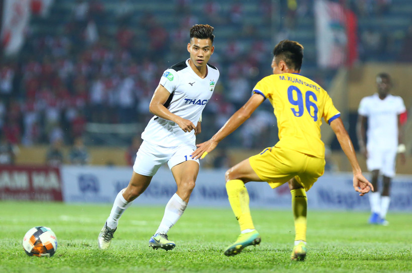 Giai đoạn một V-League: HAGL, Hồng Lĩnh Hà Tĩnh trụ hạng thành công 