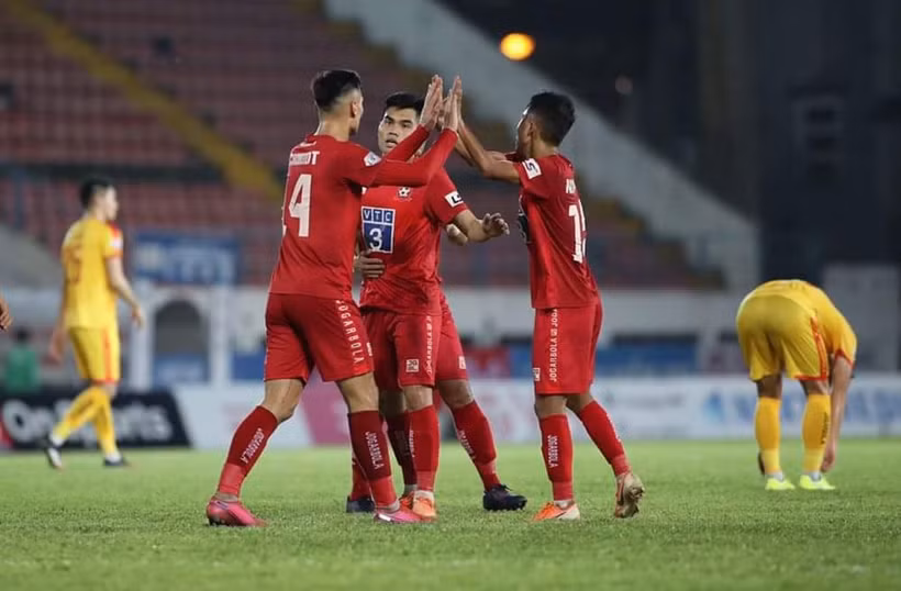 Hải Phòng lợi thế nhất trong cuộc đua trụ hạng sau vòng 3 giai đoạn hai V-League 2020. (Ảnh: VPF)