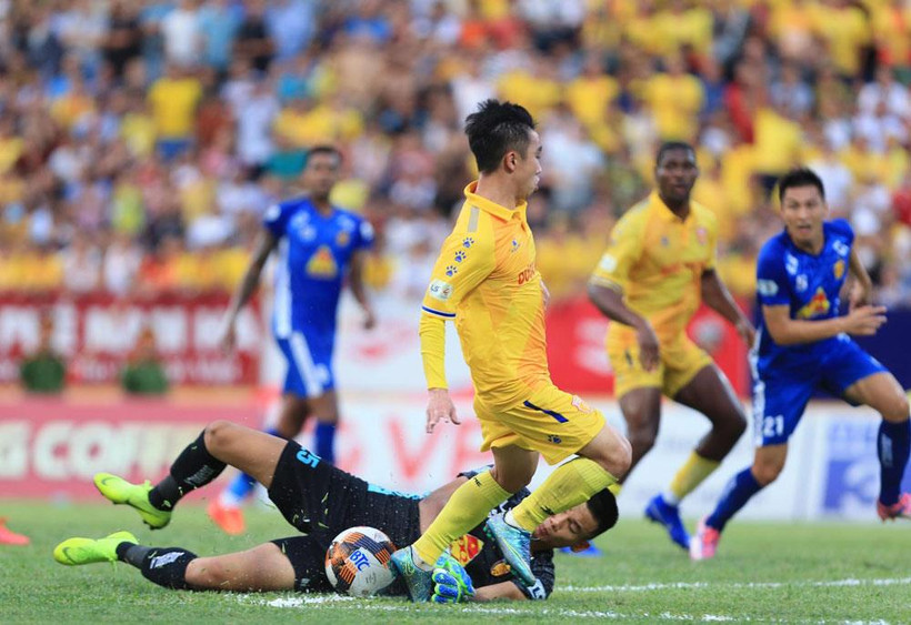 Nam Định thắng 1-0 Quảng Nam ở vòng 9 V-League 2020 chiều 12/7. (Ảnh: VPF) 