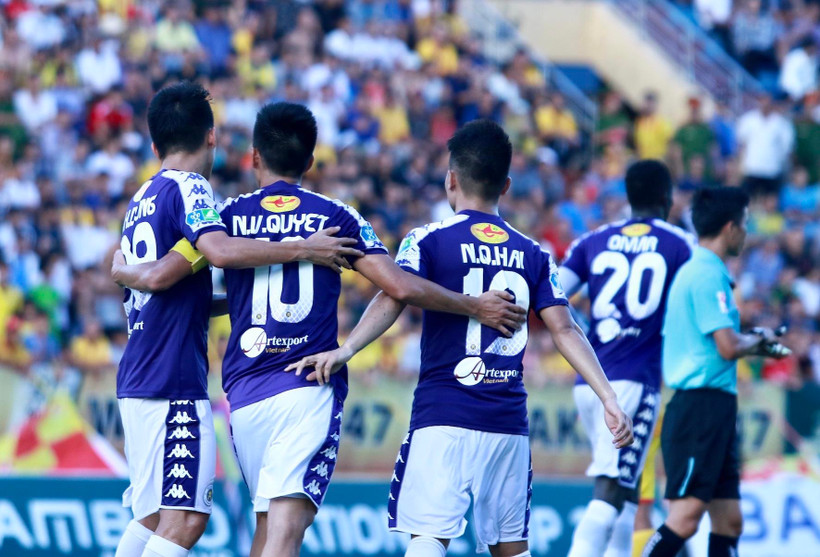 Văn Quyết, Quang Hải sẽ mang lại vinh quang cho Hà Nội FC? (Ảnh: Nguyên An/Vietnam+)