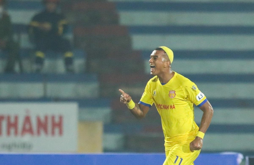 Ngoại binh ghi bàn nhiều hơn cầu thủ nội ở vòng 1 V-League 2021. (Ảnh: Hiển Nguyễn/Vietnam+)