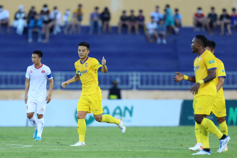 Sông Lam Nghệ An duy trì phong độ cao mỗi lần được thi đấu trên sân nhà. (Ảnh: PV/Vietnam+) 