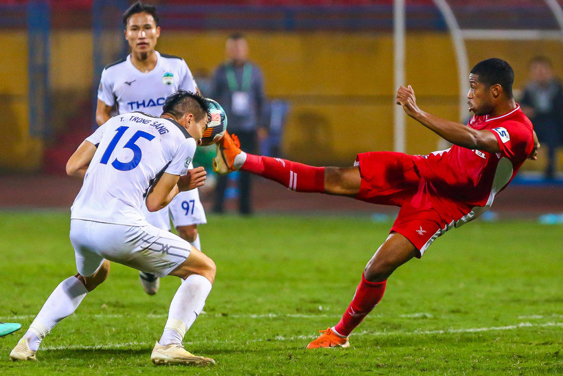 V-League 2020 tạm hoãn giúp các đội bóng có thêm thời gian hoàn thiện và khắc phục nhược điểm sau hai vòng đấu đầu tiên. (Ảnh: Nguyên An/Vietnam+) 