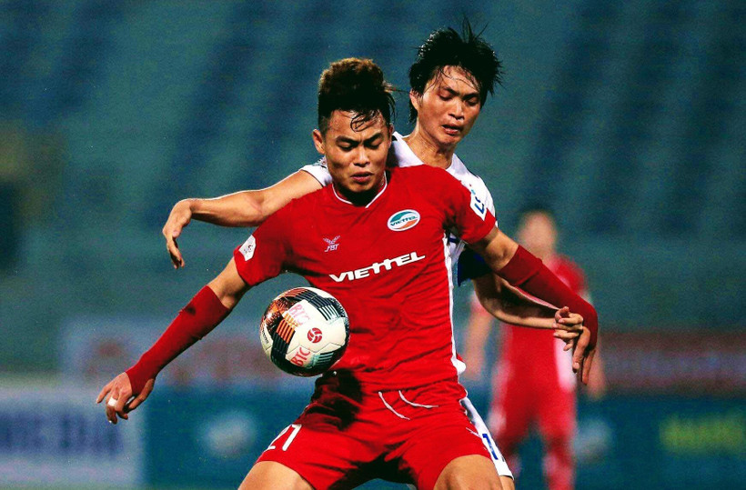 Tiền vệ Đức Chiến là "vũ khí bí mật" của Viettel trước Hà Nội FC. (Ảnh: Hồ Hải Hoàng/Vietnam+) 