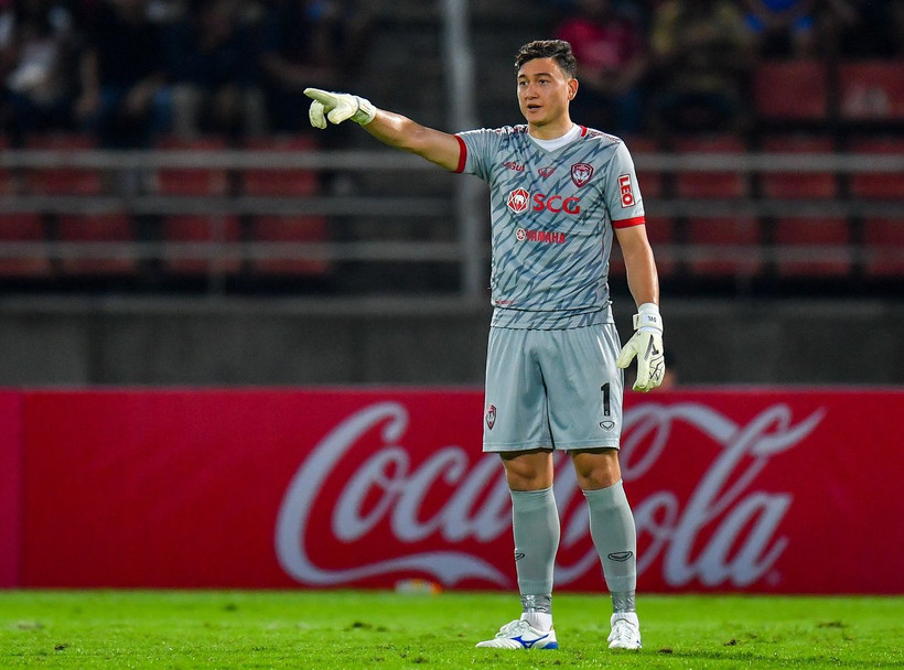 Đặng Văn Lâm có cơ hội chơi tại J-League 1 sau khi gia nhập Cerezo Osaka. (Ảnh: CLB Muangthong United)