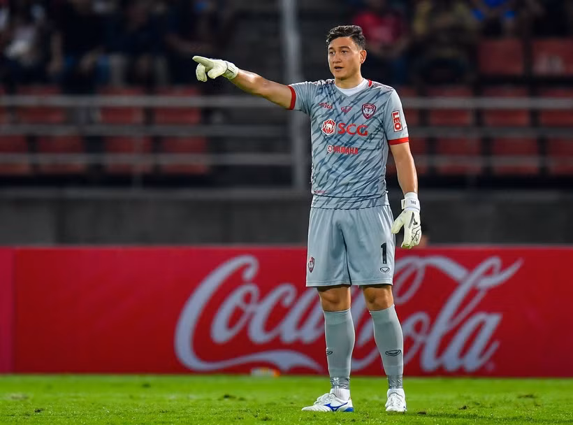 Đặng Văn Lâm có cơ hội chơi tại J-League 1 sau khi gia nhập Cerezo Osaka. (Ảnh: CLB Muangthong United)