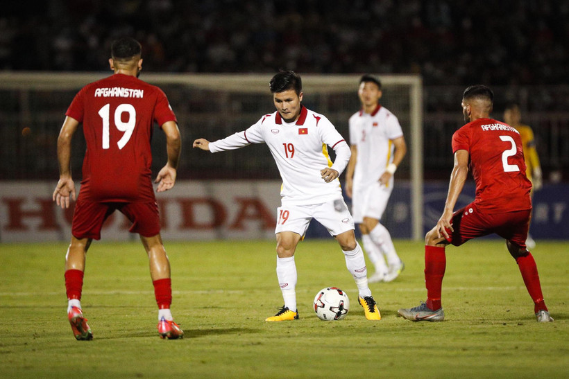 Đội tuyển Việt Nam đang dần thay đổi lối chơi tấn công và sơ đồ chiến thuật. (Ảnh: PV/Vietnam+) 