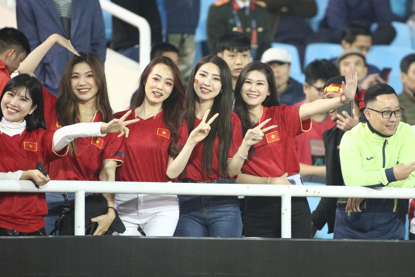 Khán đài sân Mỹ Đình chưa từng kín chỗ tại AFF Cúp 2022. (Ảnh: PV/Vietnam+) 