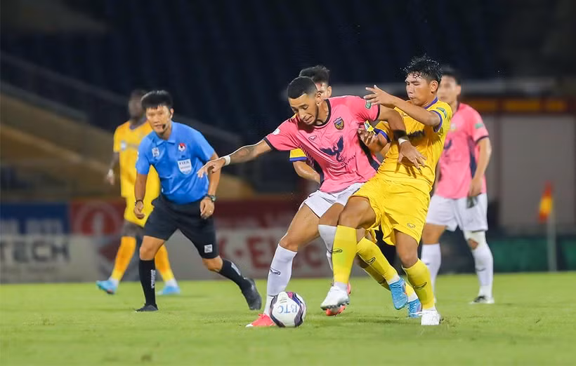 V-League 2022 chuẩn bị bước vào giai đoạn hấp dẫn nhất. (Ảnh: VPF) 