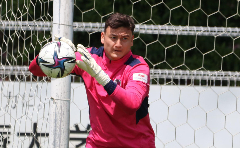 Đặng Văn Lâm lần đầu tiên được bắt chính tại Cezero Osaka ở đấu trường Cúp Hoàng Đế. (Ảnh: Cezero Osaka) 