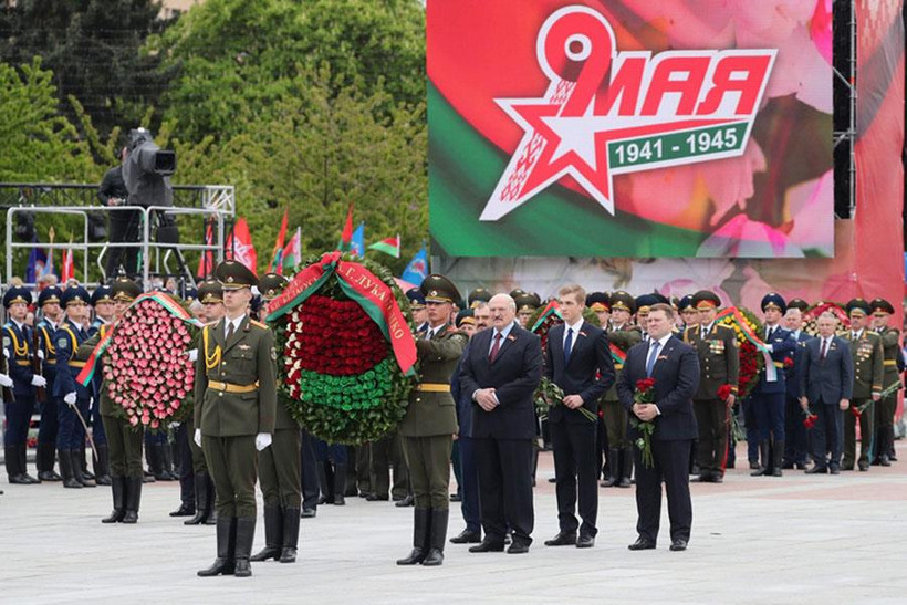 Hoạt động kỷ niệm chiến thắng phátxít tại Belarus. (Ảnh: AFP/ TTXVN)