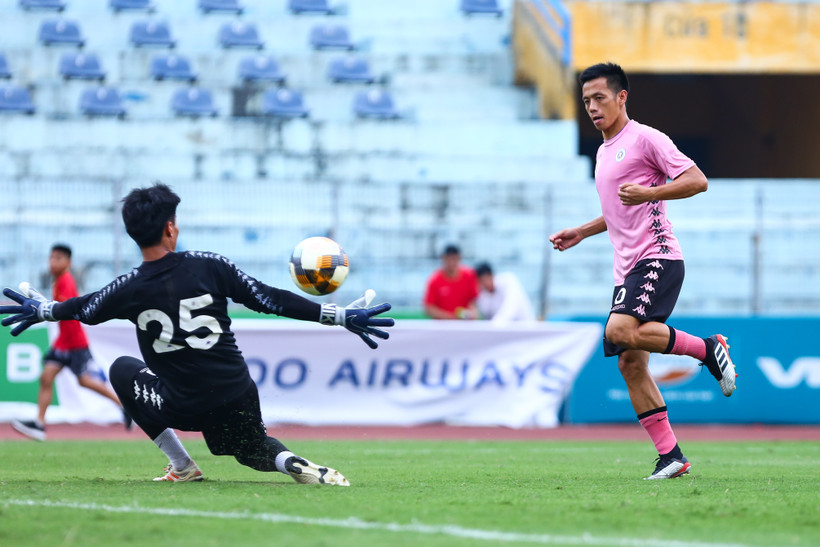 Văn Quyết là tiền đạo nội duy nhất ghi bàn ở vòng 3 V-League 2020. (Ảnh: Nguyên An/Vietnam+)