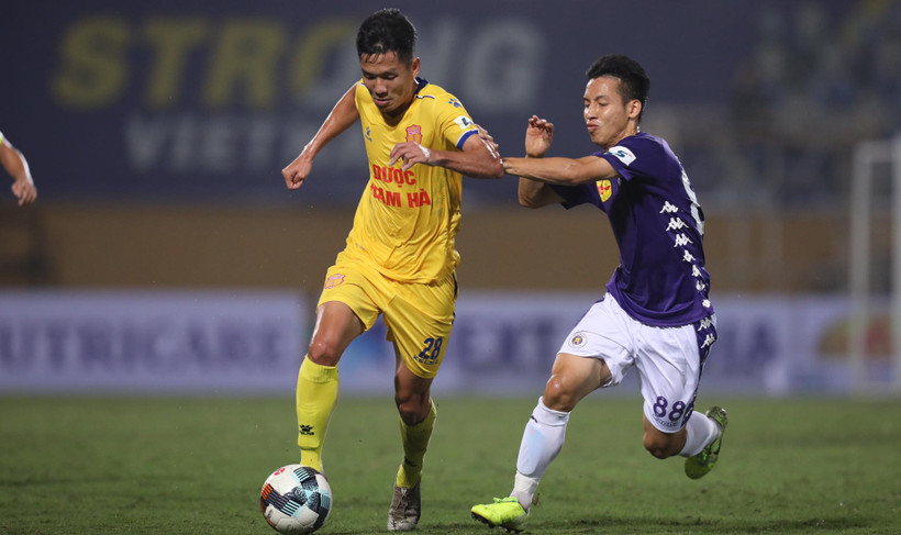 Vòng 2 V-League 2020 diễn như dự kiến trên các sận vận động không có khán giả. (Ảnh: Nguyên An/Vietnam+)