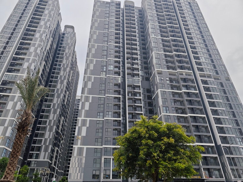 Ngân hàng Nhà nước không cấm cho vay bất động sản. (Ảnh: Vietnam+)