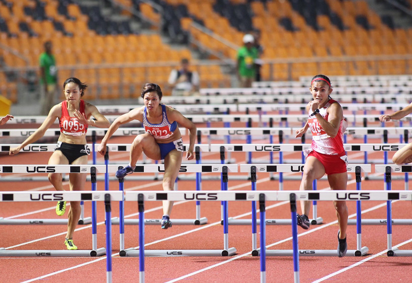 Đa số vận động viên thể thao đang phải gồng mình để chuẩn bị cho dịp Tết Nguyên đán. (Ảnh: PV/Vietnam+) 