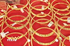 Vàng trang sức bày bán tại Công ty Bảo Tín Mạnh Hải. (Ảnh: Trần Việt/TTXVN)