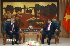 Thủ tướng Phạm Minh Chính tiếp Đại tướng Sergei Shoigu, Thư ký Hội đồng An ninh Liên bang Nga. (Ảnh: Dương Giang/TTXVN)