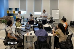 Mô hình “Lớp học số” được tổ chức giới thiệu tại Trường Đại học Việt Đức. (Ảnh: Huyền Trang/TTXVN)