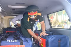 Toàn bộ hồ sơ các mẫu sinh phẩm đã được cơ quan chuyên môn thực hiện số hóa bài bản trước khi chuyển giao cho đơn vị giám định. (Ảnh: Chanh Đa/TTXVN)
