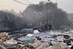 Hiện trường vụ cháy. (Ảnh: Mạnh Khánh/TTXVN)