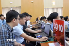 Các thành viên đội diễn tập. (Ảnh: Phạm Cường/TTXVN)