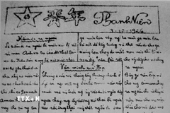 Ngày 21/6/1925, báo Thanh Niên ra số đầu tiên. Chủ tịch Hồ Chí Minh vừa là Tổng biên tập, vừa là phóng viên, viết rất nhiều tin bài cho tờ báo. (Ảnh: Tư liệu TTXVN)