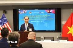Đại sứ Việt Nam tại Mỹ Nguyễn Quốc Dũng phát biểu tại hội thảo. (Ảnh: Ngọc Quang/TTXVN)
