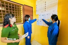 Công tác chuẩn bị cho bầu cử được thực hiện đầy đủ, chu đáo, nhằm bảo đảm quyền và nghĩa vụ của người bị tạm giữ, tạm giam. (Ảnh: TTXVN phát)