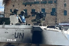 Đoàn xe của Lực lượng Lâm thời của Liên hợp quốc tại Liban (UNIFIL) được triển khai tại Sidon, Liban. (Ảnh: THX/TTXVN)