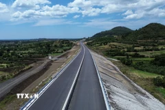 Dự án thành phần đoạn Chí Thạnh-Vân Phong. (Ảnh: Quốc Khánh/TTXVN)