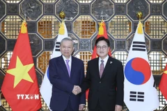 Tổng Bí thư Tô Lâm hội kiến Chủ tịch Quốc hội Hàn Quốc Woo Won Sik. (Ảnh: Thống Nhất/TTXVN)