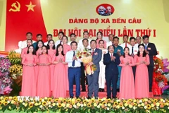 Ban Chấp hành Đảng bộ xã Bến Cầu nhiệm kỳ 2025-2030 ra mắt Đại hội. (Ảnh: Minh Phú/TTXVN)