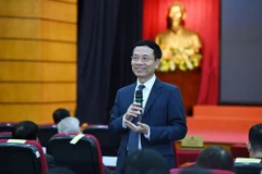 Bộ trưởng Bộ Khoa học và Công nghệ Nguyễn Mạnh Hùng.