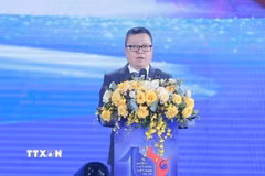 Ông Lê Quốc Minh, Ủy viên Trung ương Đảng, Phó Trưởng Ban Tuyên giáo và Dân vận Trung ương, Chủ tịch Hội Nhà báo Việt Nam, Tổng Biên tập báo Nhân Dân phát biểu tại Lễ trao Giải Báo chí Quốc gia lần thứ XIX. (Ảnh: Minh Quyết/TTXVN)