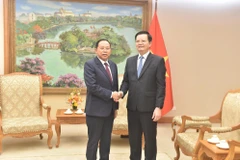Phó Thủ tướng Mai Văn Chính tiếp xã giao Bộ trưởng Bộ Lễ nghi và Tôn giáo Vương quốc Campuchia Chay Borin. (Nguồn: Báo Điện tử Chính phủ)