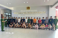Các đối tượng bị bắt giữ. (Ảnh: TTXVN phát)