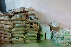 Phân bón giả cơ quan chức năng thu giữ. (Ảnh: Công an thành phố Cần Thơ)