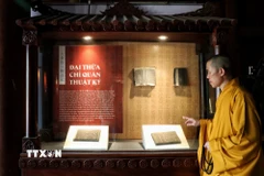 Chùa Vĩnh Nghiêm hiện lưu giữ 3.050 mộc bản có giá trị trên nhiều lĩnh vực được khắc bằng gỗ thị. (Ảnh: Danh Lam/TTXVN)