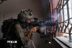 Binh sỹ Israel trong chiến dịch quân sự tại Dải Gaza. (Ảnh: THX/TTXVN)