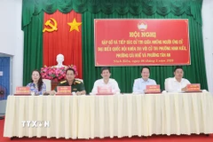 Quang cảnh buổi tiếp xúc cử tri. (Ảnh: Ngọc Thiện/TTXVN)