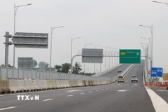 Cầu Nhơn Trạch tại Dự án thành phần 3, đường Vành đai 3-Thành phố Hồ Chí Minh đoạn qua Đồng Nai. (Ảnh minh họa: Công Phong/TTXVN)