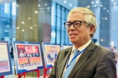 Đại sứ, nguyên Thứ trưởng Bộ Ngoại giao Phạm Quang Vinh trả lời phỏng vấn của phóng viên TTXVN. (Ảnh: Việt Đức/TTXVN)