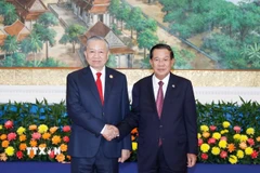 Tổng Bí thư Tô Lâm và Chủ tịch Đảng Nhân dân Campuchia Hun Sen. (Ảnh: Thống Nhất/TTXVN)
