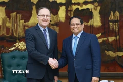 Thủ tướng Phạm Minh Chính tiếp ông Gennady Bezdetko, Đại sứ Liên bang Nga tại Việt Nam. (Ảnh: Dương Giang/TTXVN)