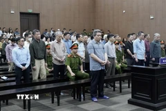Các bị cáo tại phiên tòa sáng 1/4. (Ảnh: Kim Anh/TTXVN)