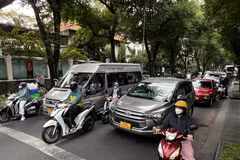 Phương tiện tham gia giao thông trên đường Nam Kỳ Khởi Nghĩa, Thành phố Hồ Chí Minh. (Ảnh: Thành Vũ/TTXVN)